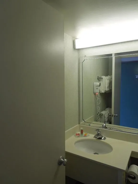 Ocean27 Hotel Virginia Beach