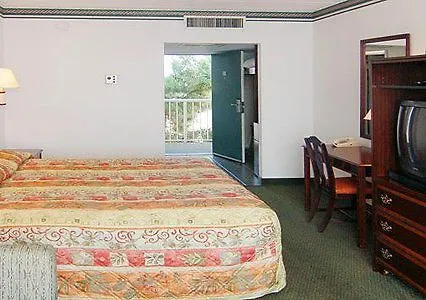 Ocean27 Hotel Virginia Beach