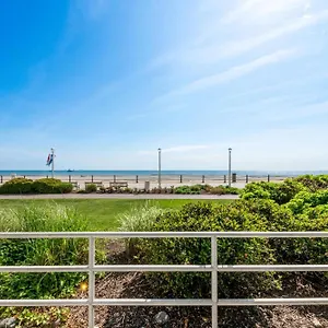 Country & By Radisson, Virginia Oceanfront , Va Hotel